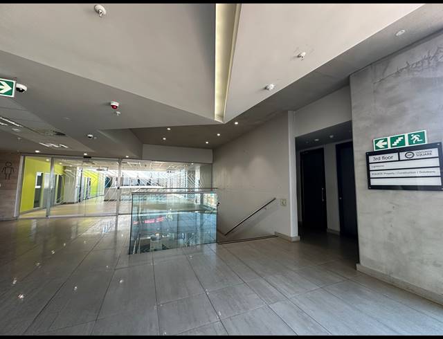 120M² OFFICE TO LET IN CENTURION CENTRAL